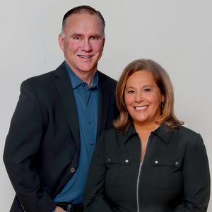 Fundraising Page: The Smith Home Team